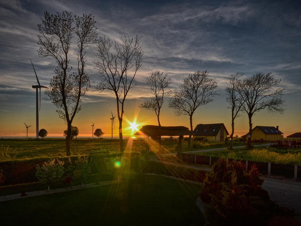 Hotel Pod Strzecha Ujście-Darłowskie Exteriér fotografie